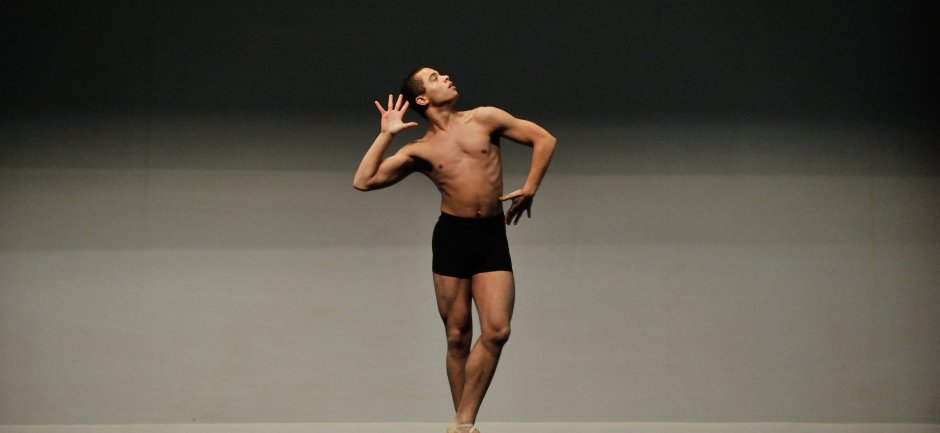 Isaac Bowry at the 2014 Genée International Ballet Competition. Photo by Marc Haegeman