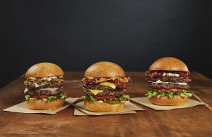 Hard Rock Cafe - Pinktober Burgers